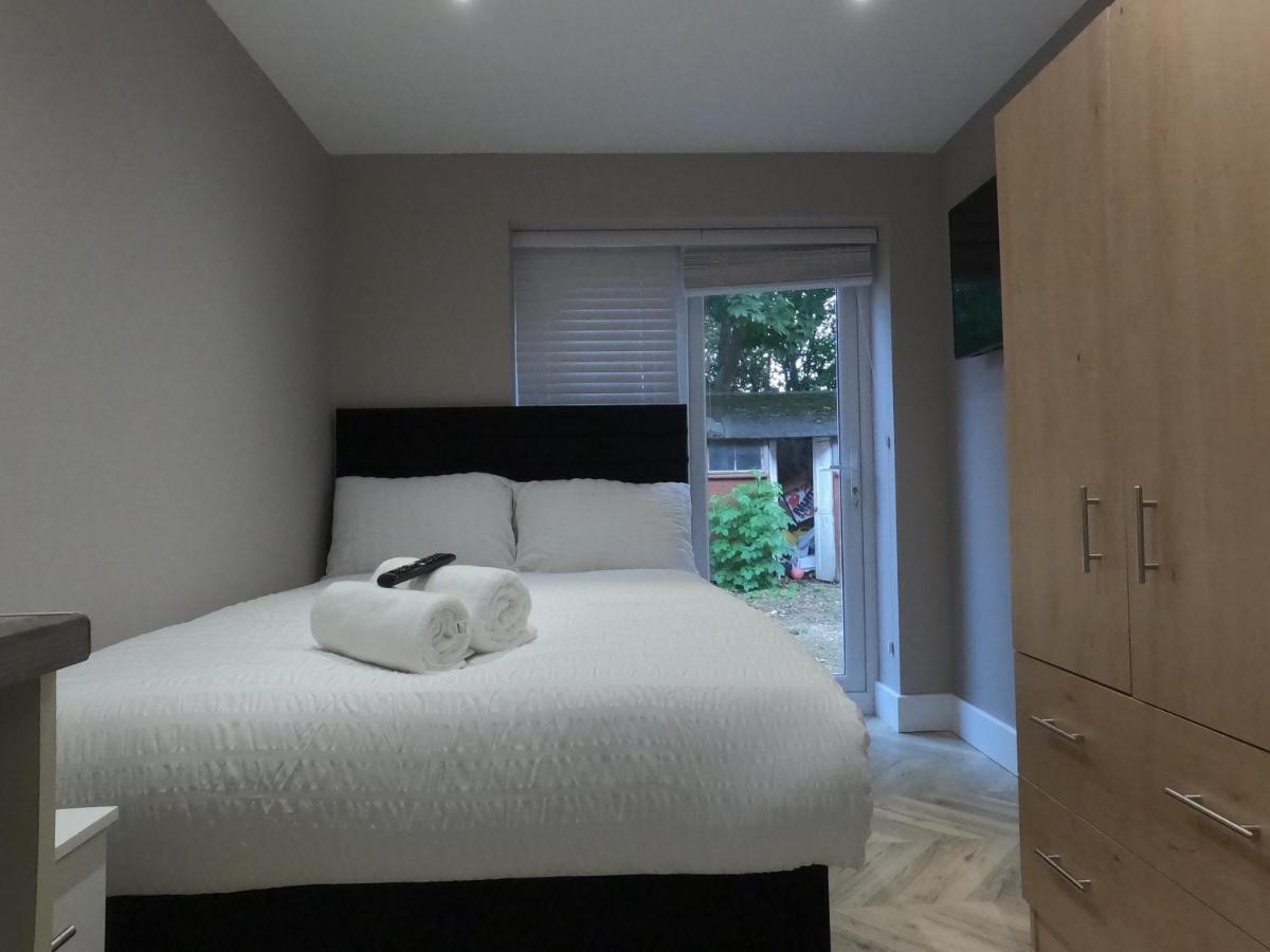 Lbt Property Ltd Лондон Екстер'єр фото