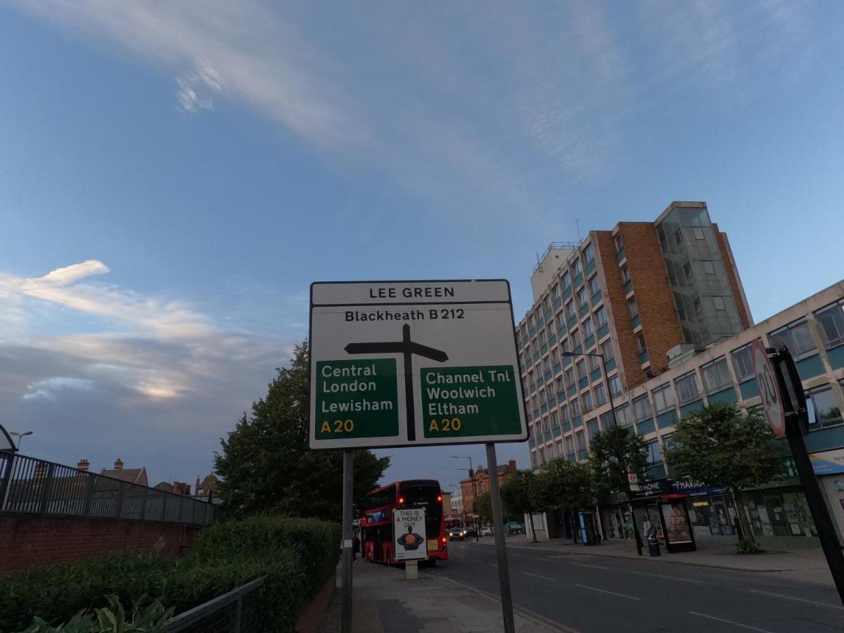 Lbt Property Ltd Лондон Екстер'єр фото
