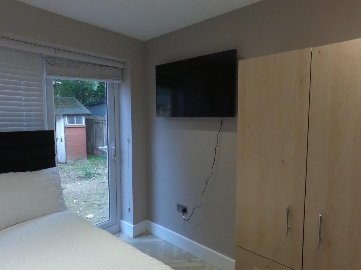 Lbt Property Ltd Лондон Екстер'єр фото