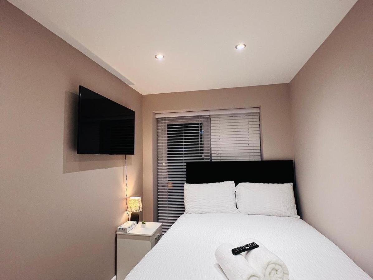 Lbt Property Ltd Лондон Екстер'єр фото